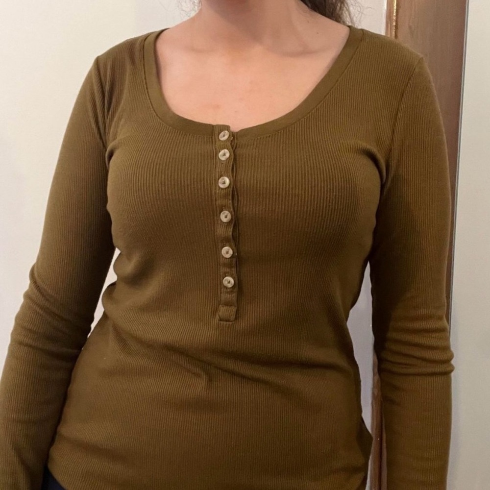 Green Henley long sleeve